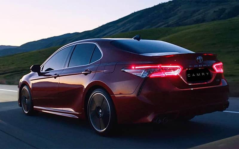 Toyota Camry 2021 models and trims, prices and specifications in UAE ...
